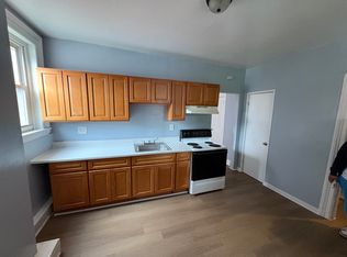 631 Park St #C2, Hartford, CT 06106
