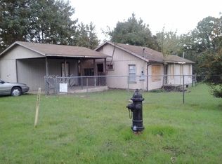810 NE D St, Antlers, OK 74523