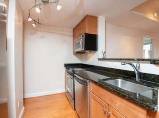 1020 N Highland St UNIT 722, Arlington, VA 22201
