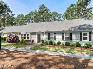 45 Village Green Cir, Southern Pines, NC 28387