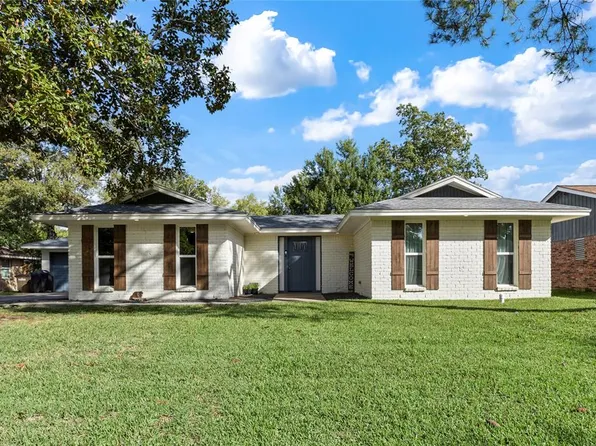 4911 Meadow Lark Lane, Dickinson, TX 77539