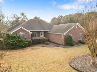 126 Navaho Trl, Huntsville, AL 35806