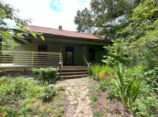 173 S Main St, Weaverville, NC 28787