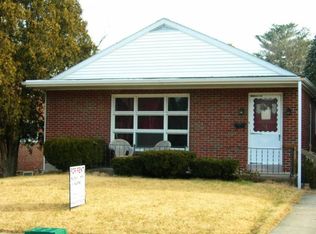 111 W Sunset Ave, Ephrata, PA 17522