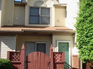 1 Tamarisk Quay APT D, Hampton, VA 23666