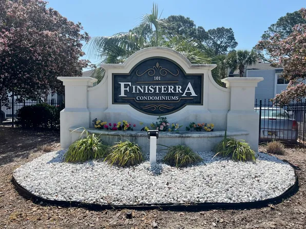 101 Old Ferry Rd Unit 37B, Shalimar, FL 32579