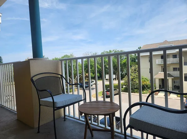 2209 Utopian Dr E APT 307, Clearwater, FL 33763