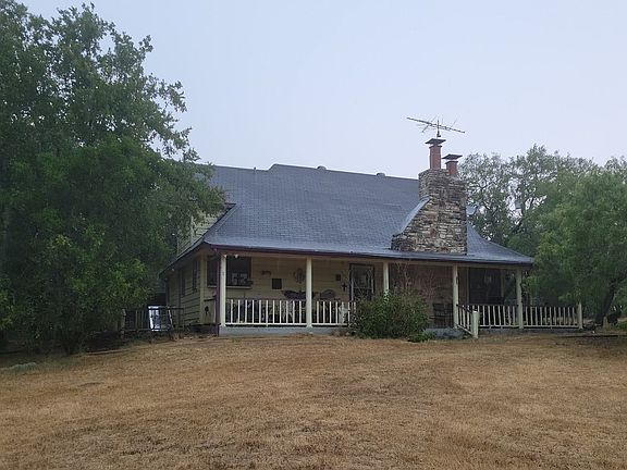 3rd image of 482 Burdette Wells Rd