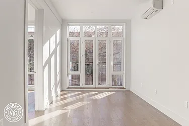 Rented by MySpaceNYC