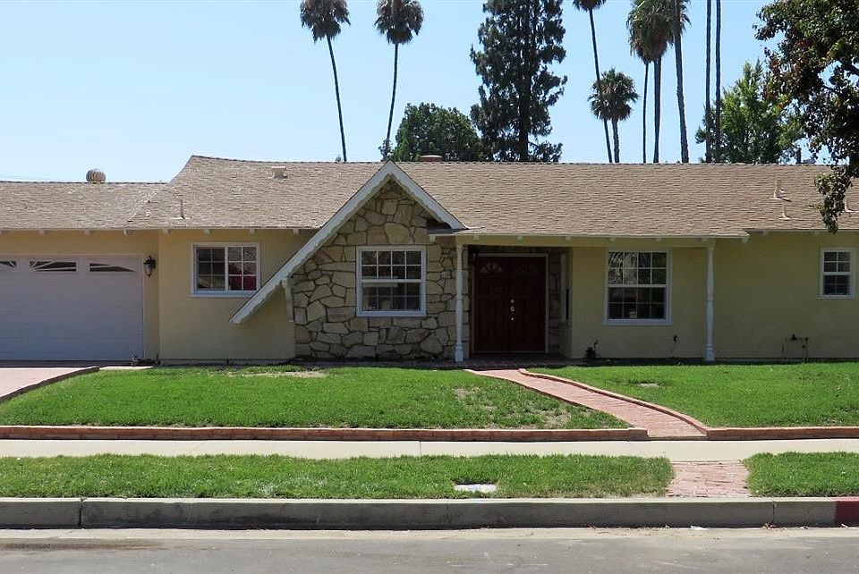 1st image of 5953 Manton Ave