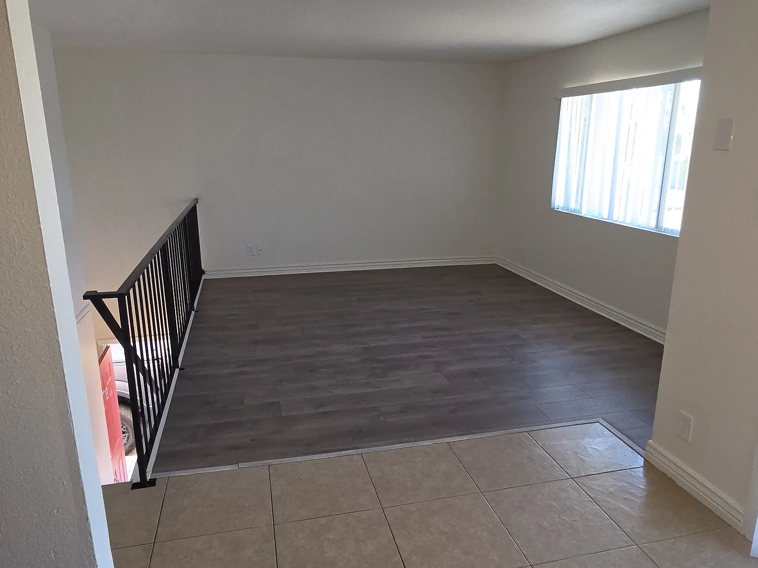 7919 E McKinley St — Photo 2