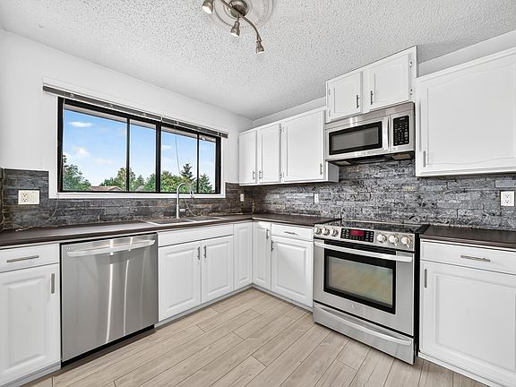 3rd image of 16808 100th St NW