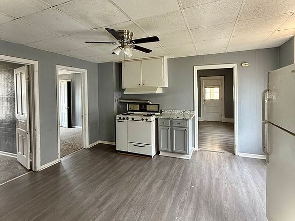 2nd image of 45 Van Derveer St
