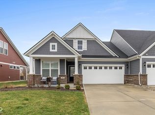 825 Stone Trace Ct, Avon, IN