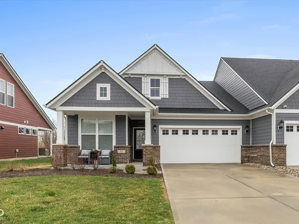 825 Stone Trace Ct, Avon, IN 46123