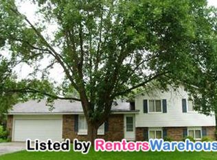 5723 139th St W, Apple Valley, MN 55124