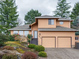 10907 SE Azar Dr, Happy Valley, OR