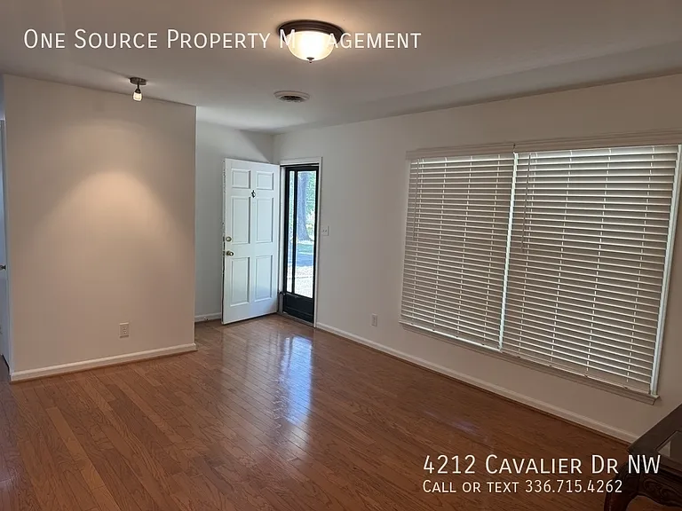 4212 Cavalier Dr NW — Photo 4
