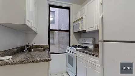 Rented by Bond New York