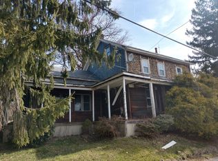 2982 Whitetail Deer Dr, Bath, PA 18014