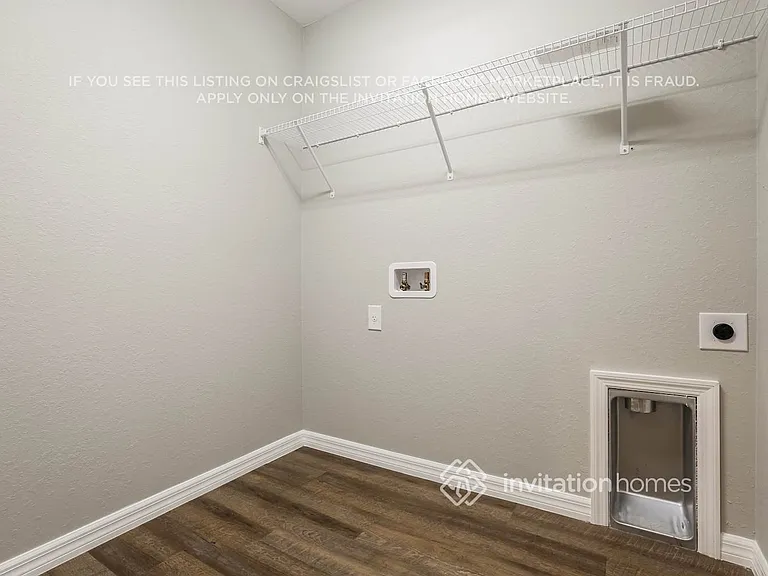 861 Dunkirk Ave NW — Photo 13