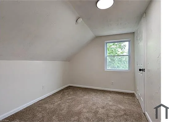 14817 Naples Ave — Photo 19