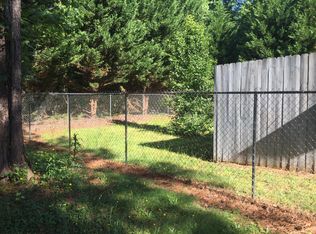 692 Creek Stone Dr, Bethlehem, GA 30620