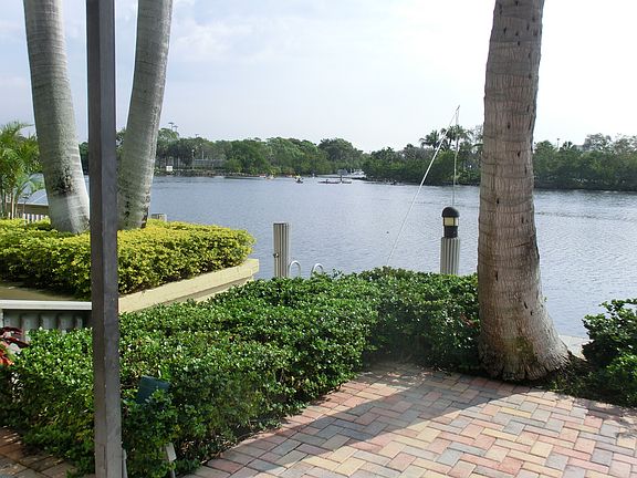 water front / boat docks