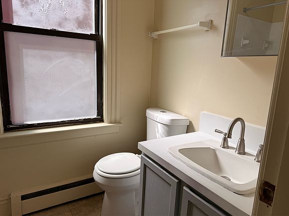 3rd image of 54-56 Congress St #56C-202