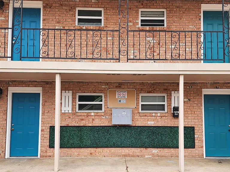 Patriot Apartments — Photo 6