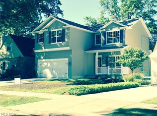 1082 S Belvoir Rd, South Euclid, OH