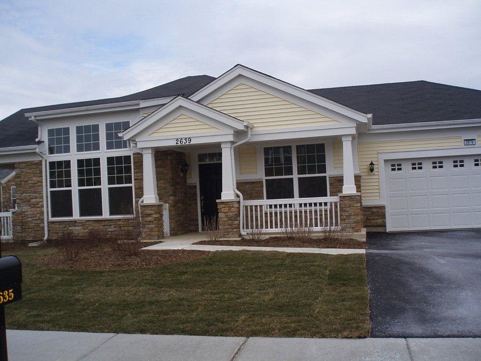 2639 Camberley Circle