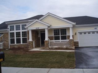 2639 Camberley Cir, Naperville, IL