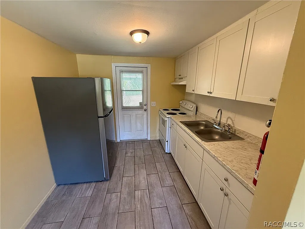 2 bed, 636 sqft, $1,200 — Photo 4