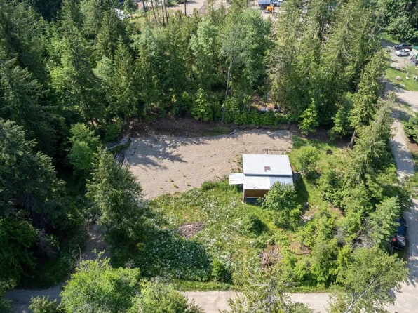 158 Whispering Pines Rd, Sagle, ID 83860