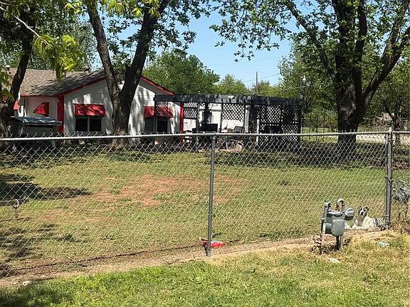 2nd image of 5200 S Sage Ave