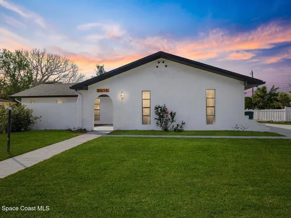 2614 Watkins Dr, Melbourne, FL 32901