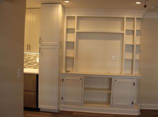704 N Monroe St APT 4, Arlington, VA 22201