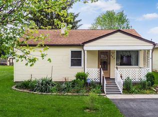 593 Stockbridge Rd, Columbus, OH 43207