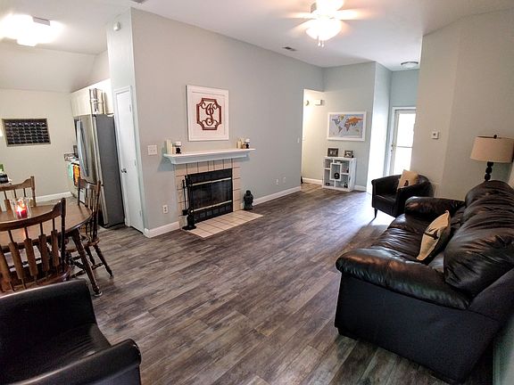 2nd image of 119 Rebecca Pines Dr NW