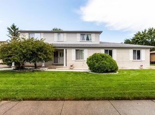40828 Ruggero St, Clinton Township, MI 48038