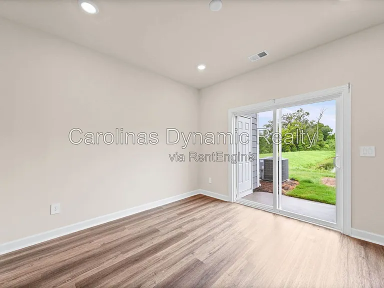 1413 Old Rivers Rd — Photo 10