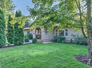 1530 Magnolia Ave, Medford, OR 97501