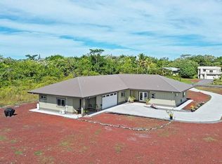15-1570 Beach Rd, Keaau, HI 96749