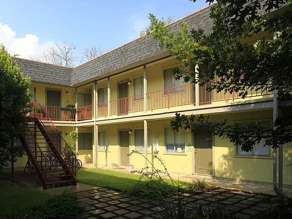 2nd image of 1501 W North Loop Blvd #103