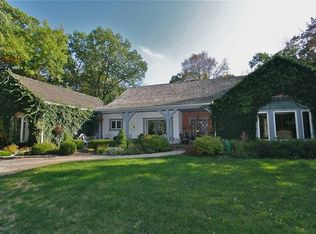 15185 W Old School Rd, Mettawa, IL 60048