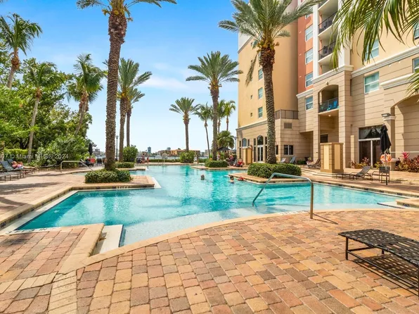 17150 N Bay Rd APT 2618, Sunny Isles Beach, FL 33160