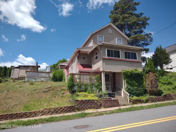 840 North St, Luzerne, PA 18709