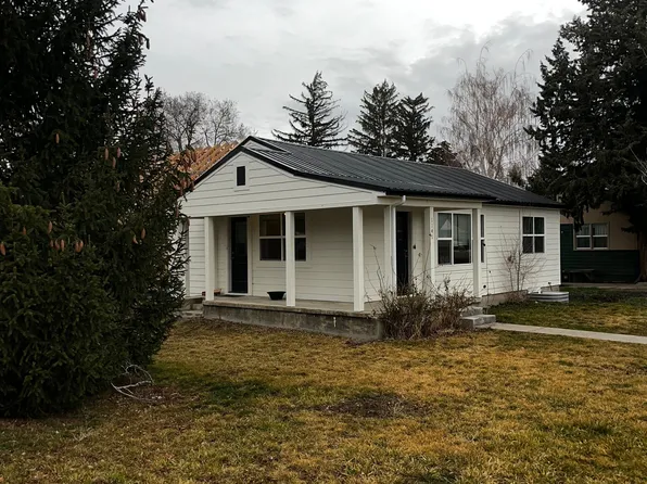 1141 Washington St, Gooding, ID 83330