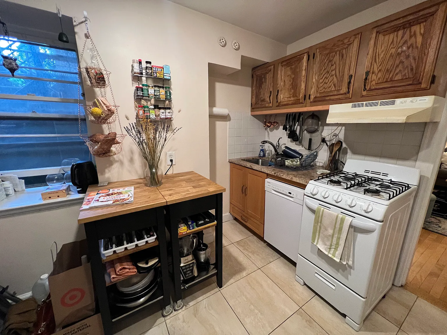 1 bed, 542 sqft, $2,450 — Photo 3
